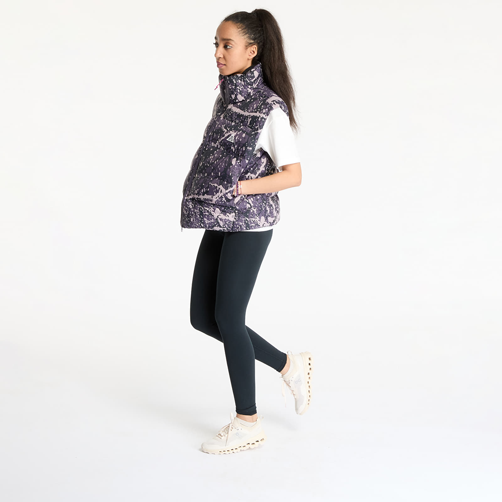 Vests Nike ACG "Lunar Lake" Women's Therma-FIT ADV Vest Dark Raisin/ Black/ Summit White