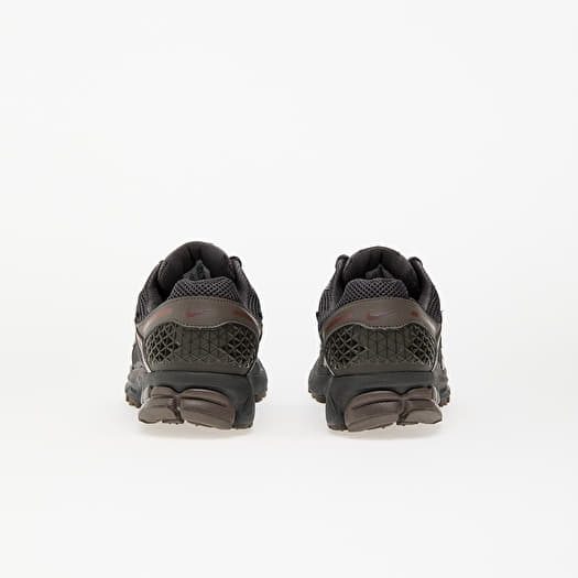 Încălțăminte și sneakerși pentru bărbați Nike Zoom Vomero 5 Cave