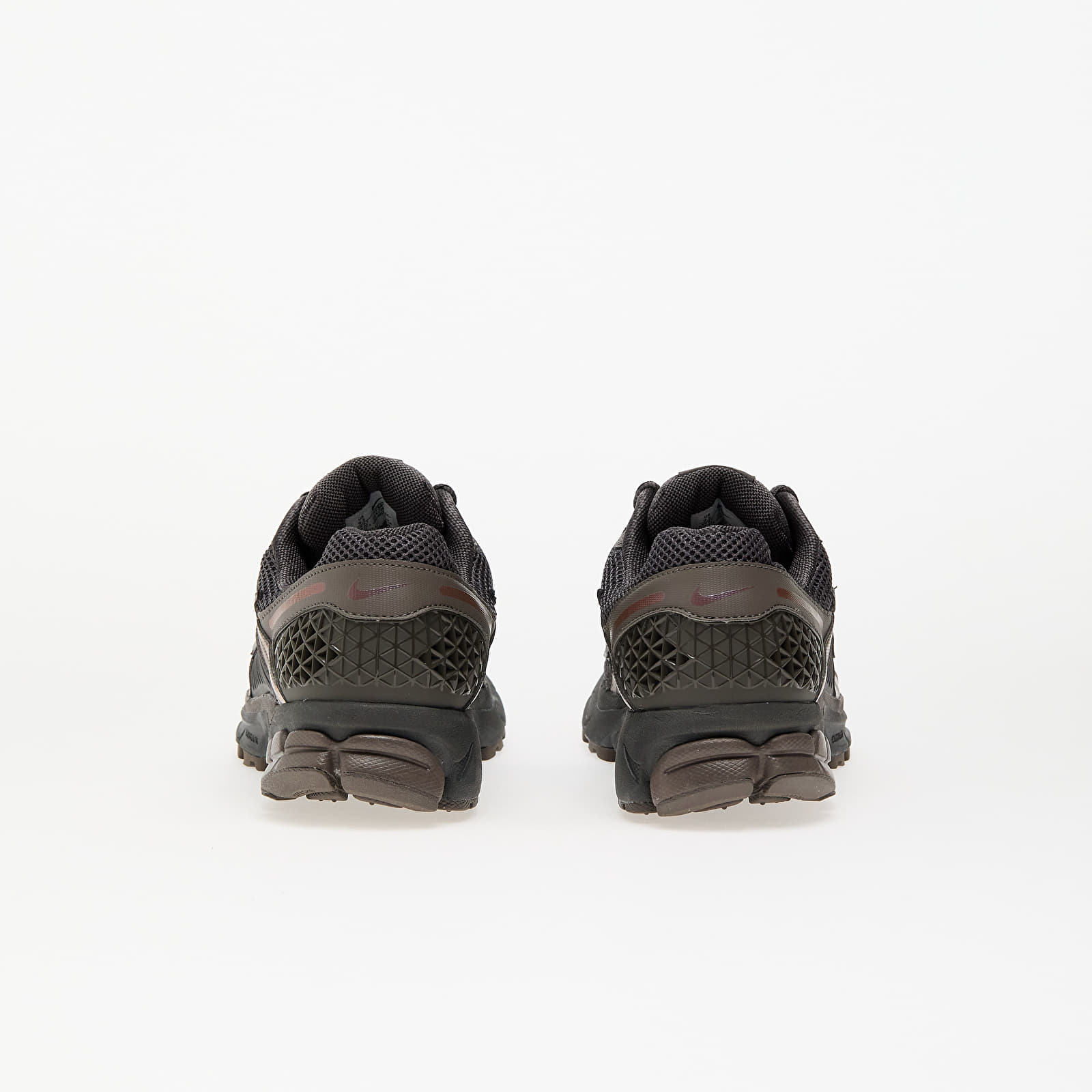 Männer Nike Zoom Vomero 5 Cave Stone/ Metallic Silver-Multi-Color