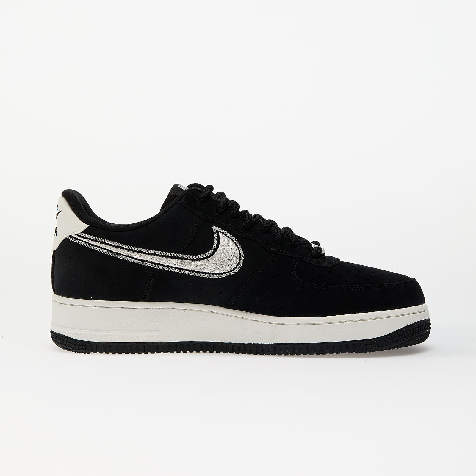 Pánské tenisky a boty Nike Air Force 1 '07 Lv8 Black/ Sail