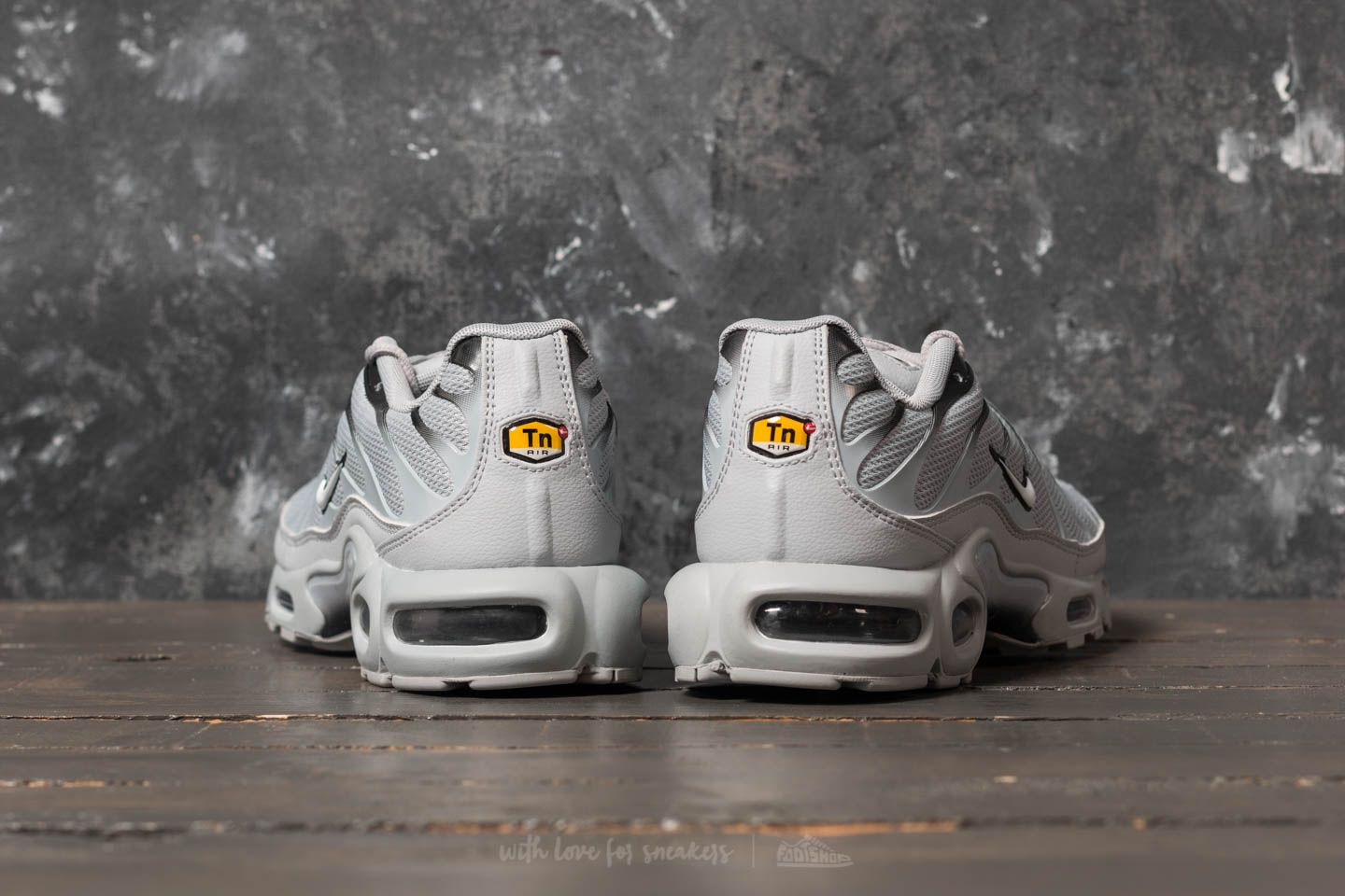 Men's shoes Nike Air Max Plus Wolf Grey/ White/ Black