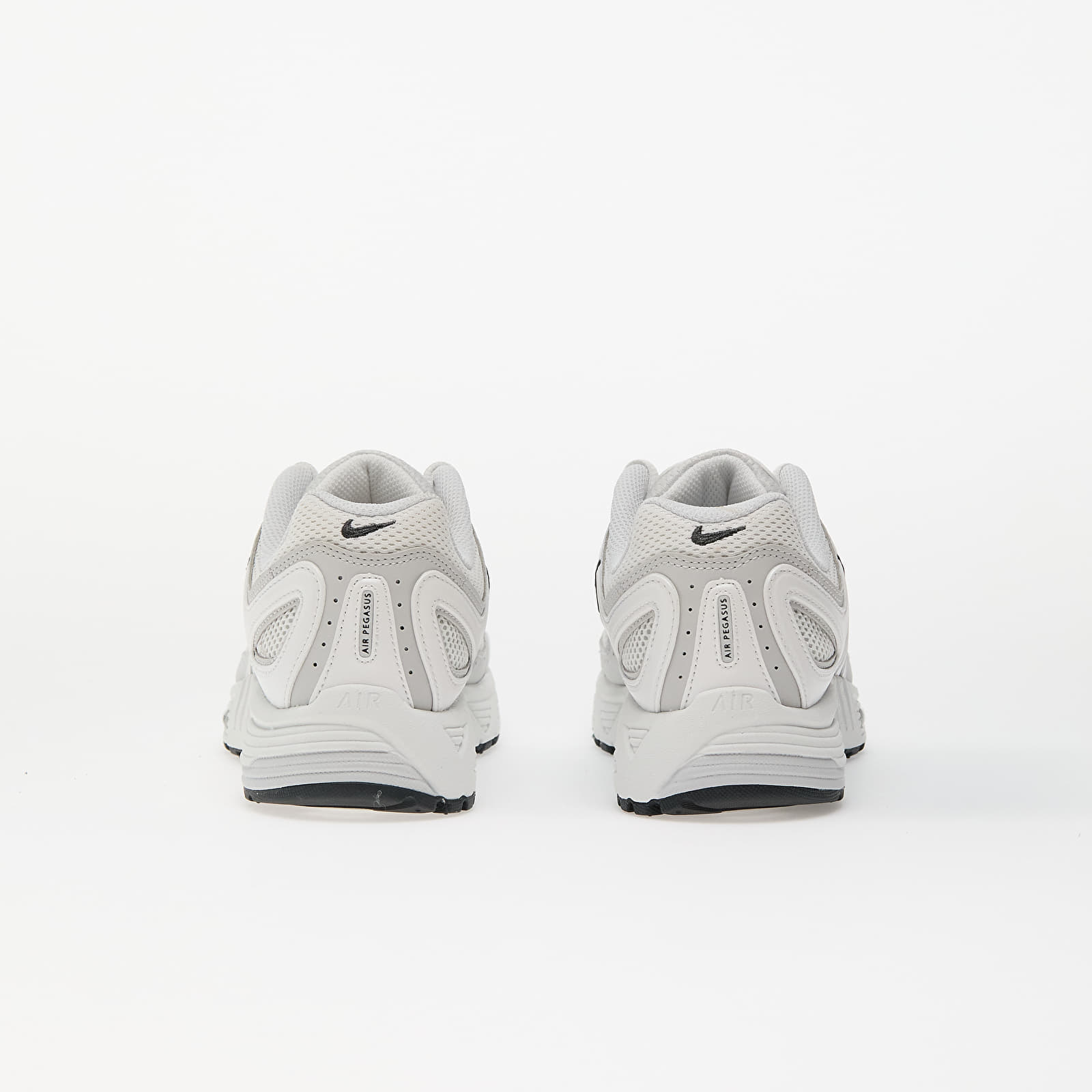 Dámské tenisky a boty Nike W Air Pegasus 2005 Summit White/ Summit White-Photon Dust