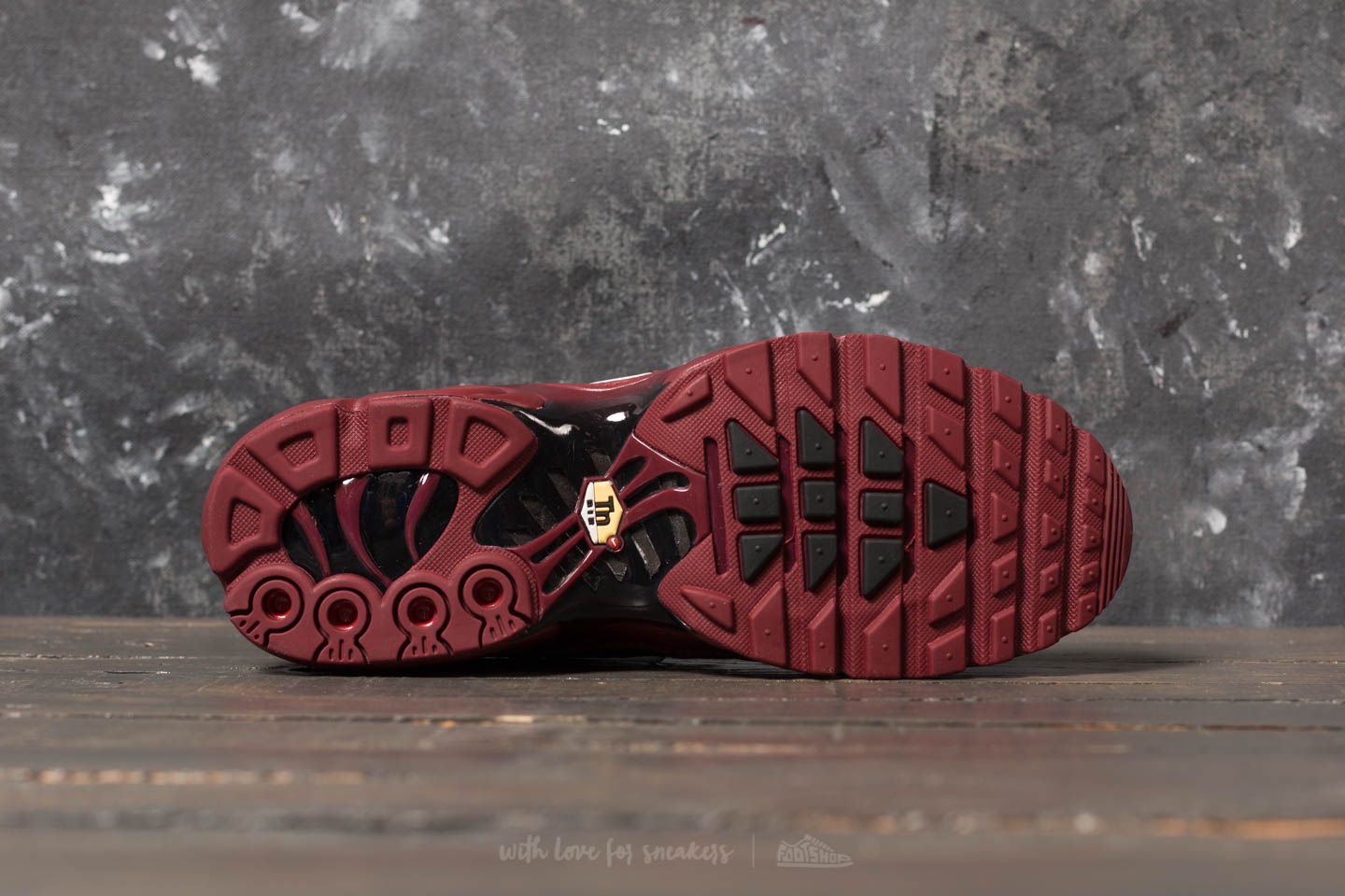 Vyriška avalynė Nike Air Max Plus Team Red/ White-Black
