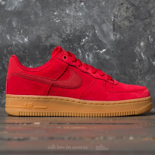 Nike Wmns Air Force 1 07 SE