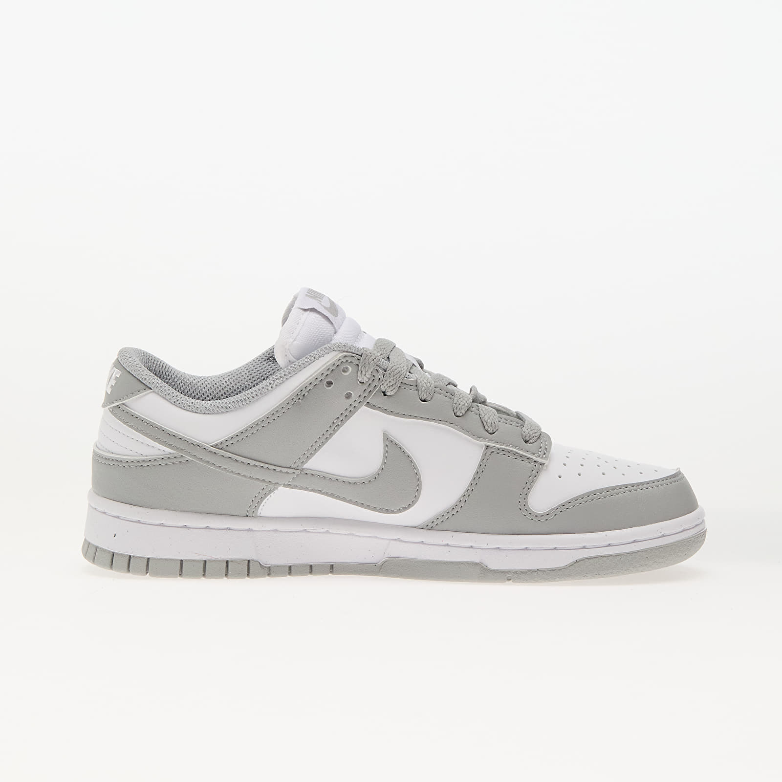 Női cipők Nike W Dunk Low White/ Lt Smoke Grey