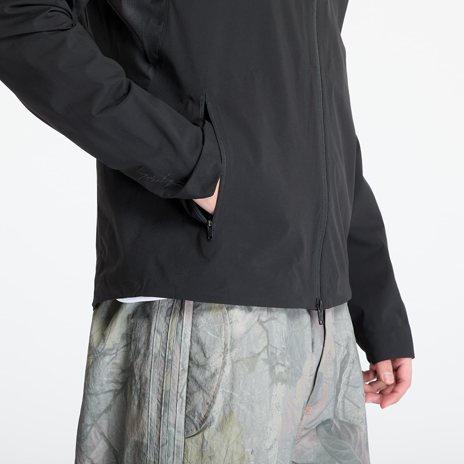 Dzsekik Y-3 Running Jacket UNISEX Black