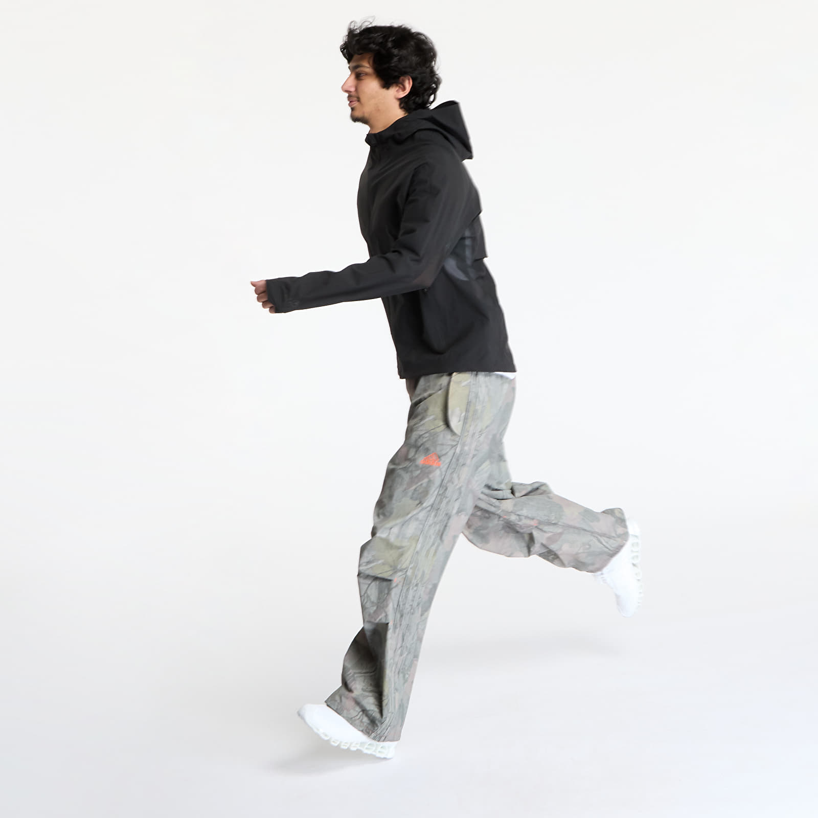 Dzsekik Y-3 Running Jacket UNISEX Black