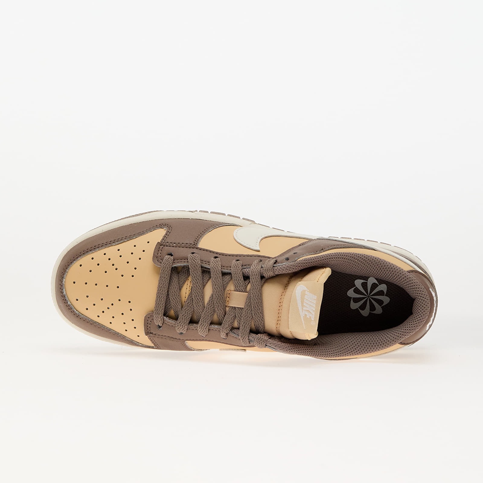 Ženski čevlji Nike W Dunk Low Mink Brown/ Sail-Sesame-Coconut Milk
