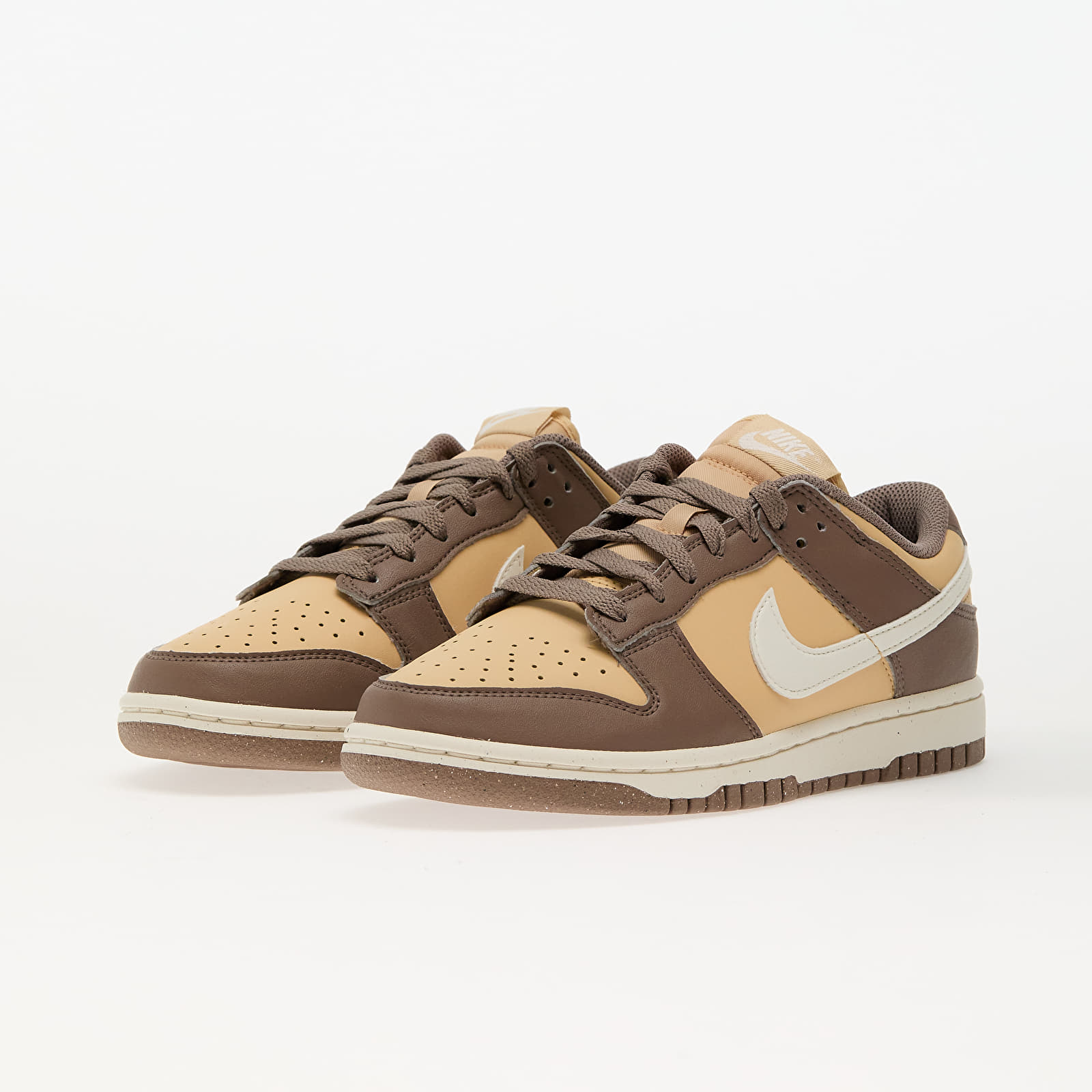 Ženski čevlji Nike W Dunk Low Mink Brown/ Sail-Sesame-Coconut Milk