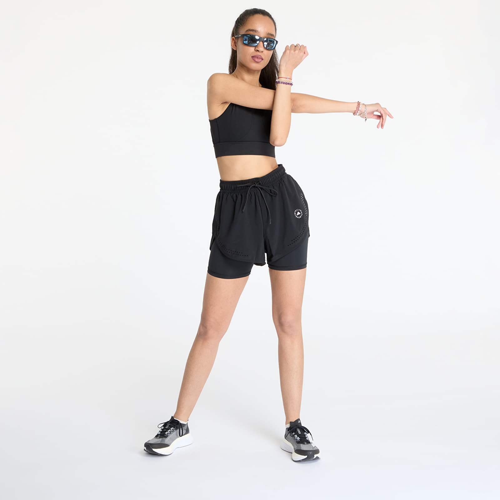 Topy adidas x Stella Mccartney Truestrength Yoga Croptop Black