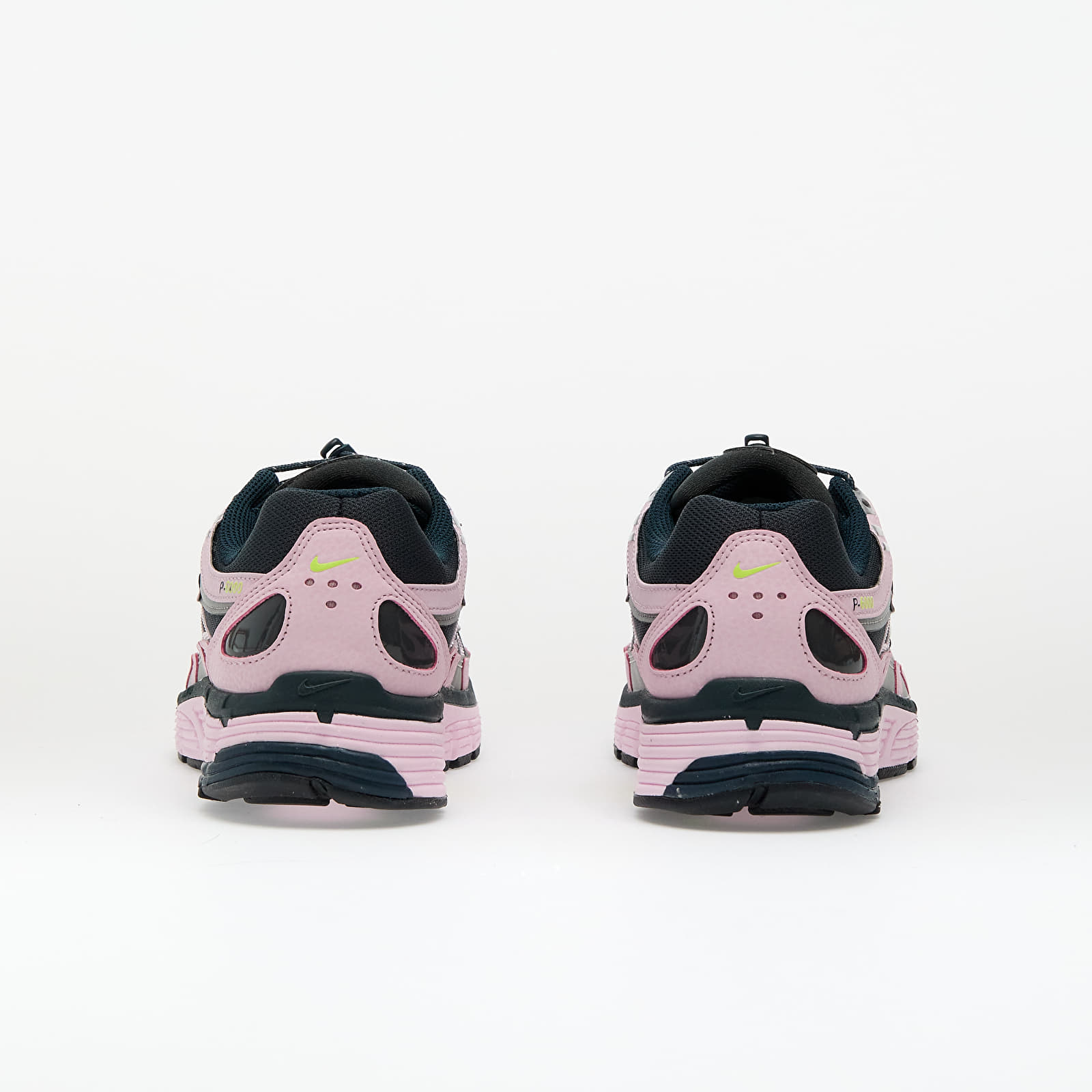 Women's shoes Nike W P-6000 Pink Foam/ Anthracite-Armory Navy
