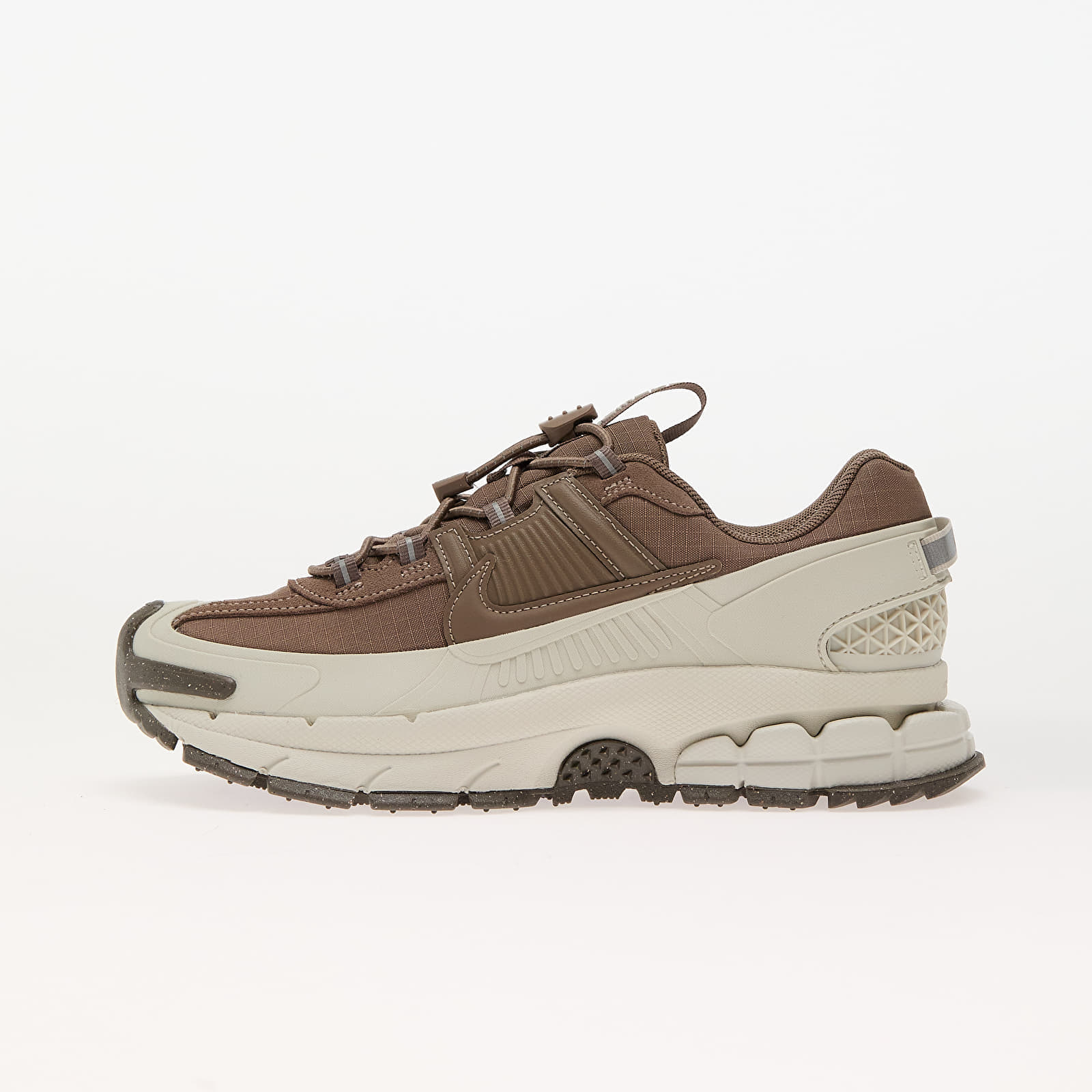 Levně Tenisky Nike W Zoom Vomero Roam Light Bone/ Mink Brown-Court Purple
