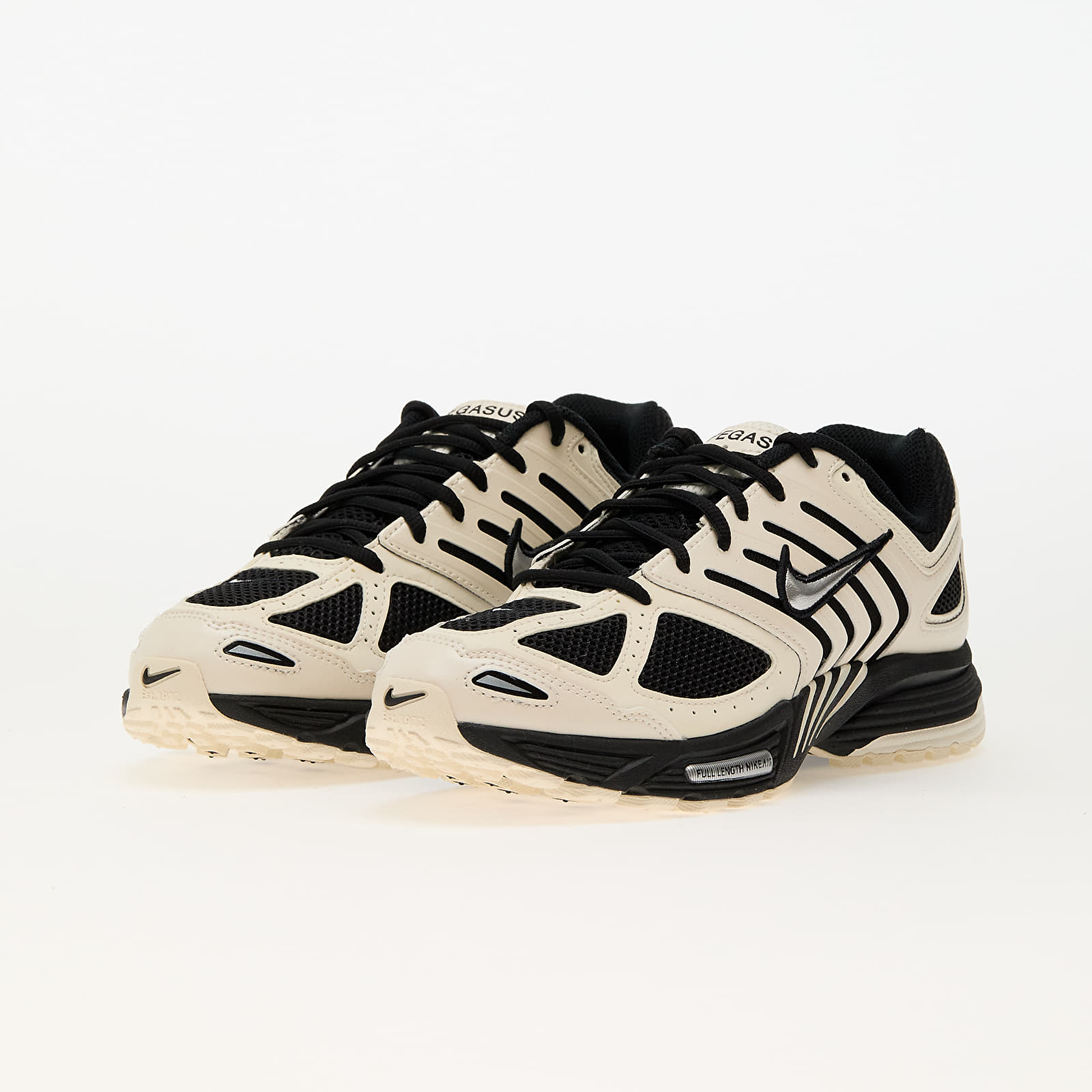 Мъжки кецове и обувки Nike Air Pegasus 2005 Pale Ivory/ Metallic Silver-Coconut Milk