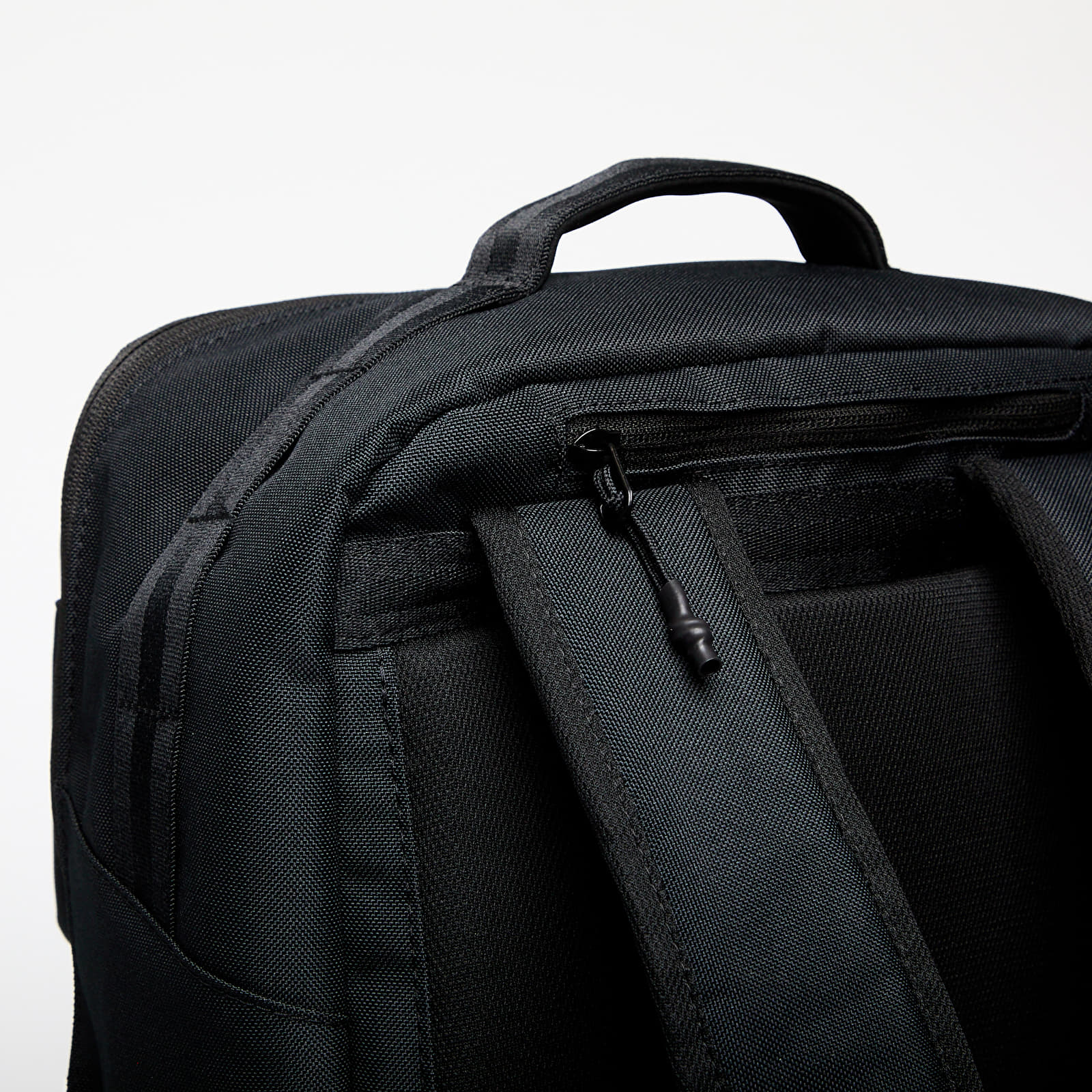 Batohy Nike Utility Speed 2.0 Backpack Black/ Black/ Dark Smoke Grey