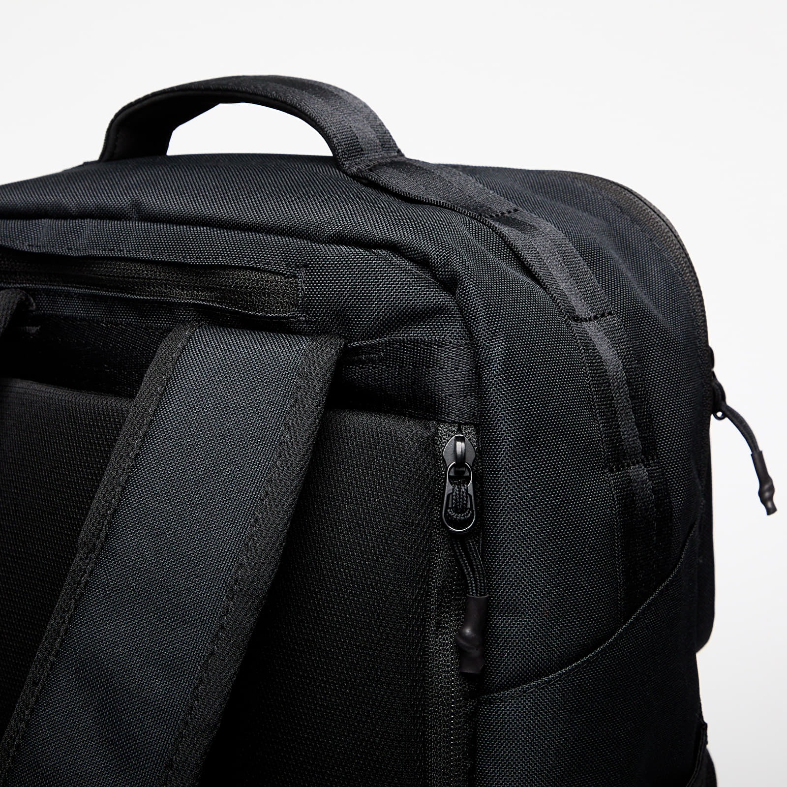 Batohy Nike Utility Speed 2.0 Backpack Black/ Black/ Dark Smoke Grey