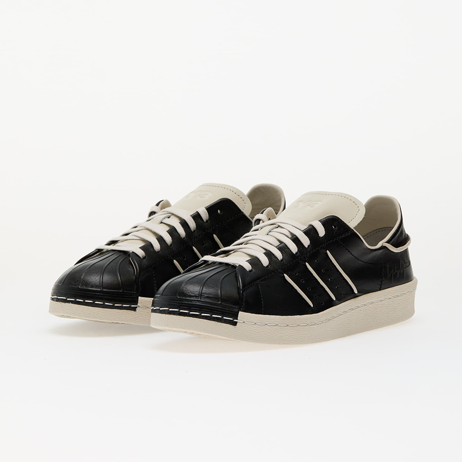 Férfi cipők Y-3 Superstar Black/ Black/ Talc