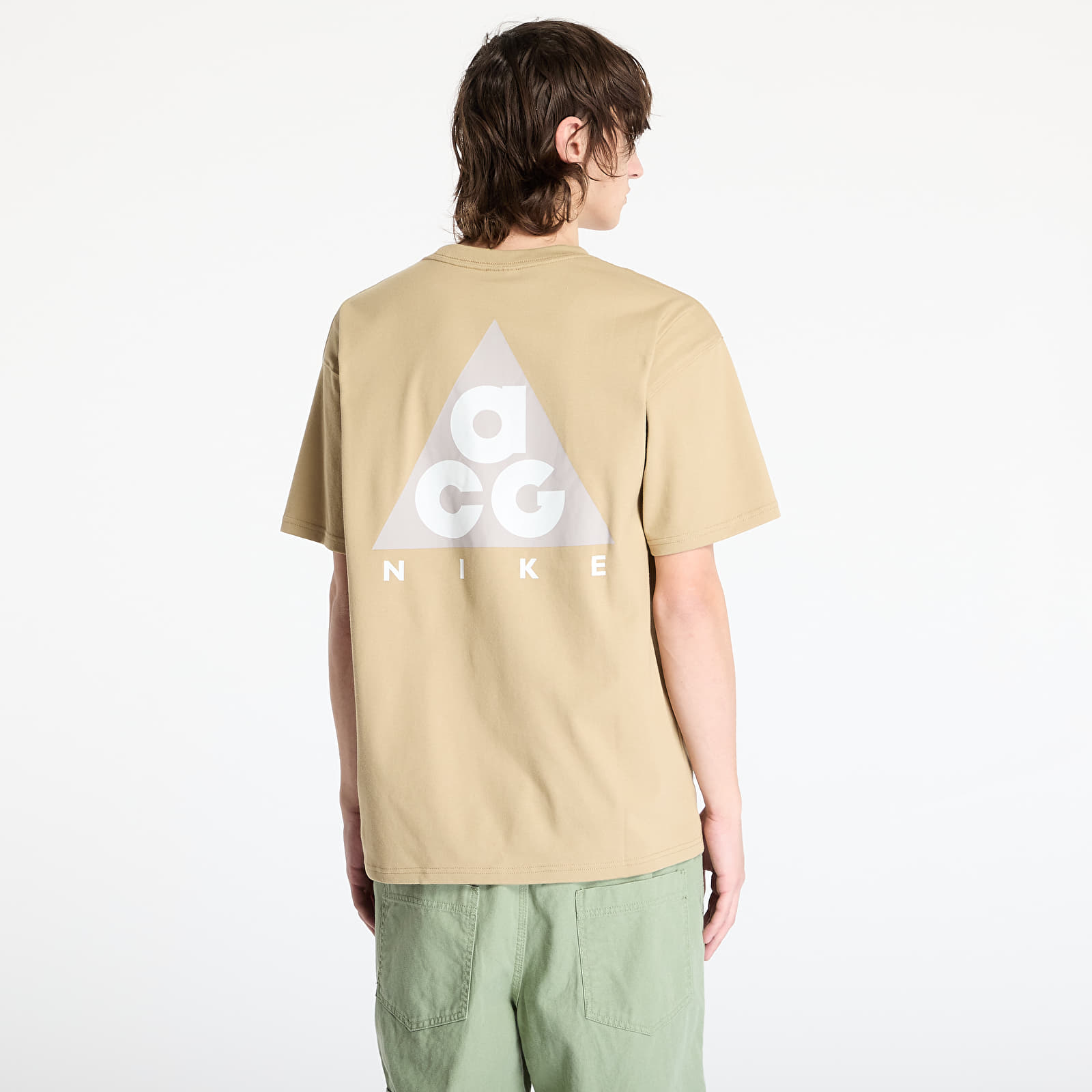 Trička Nike ACG Men's Max90 T-Shirt Parachute Beige
