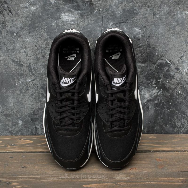 Nike Wmns Air Max 90 Black/ White | Footshop