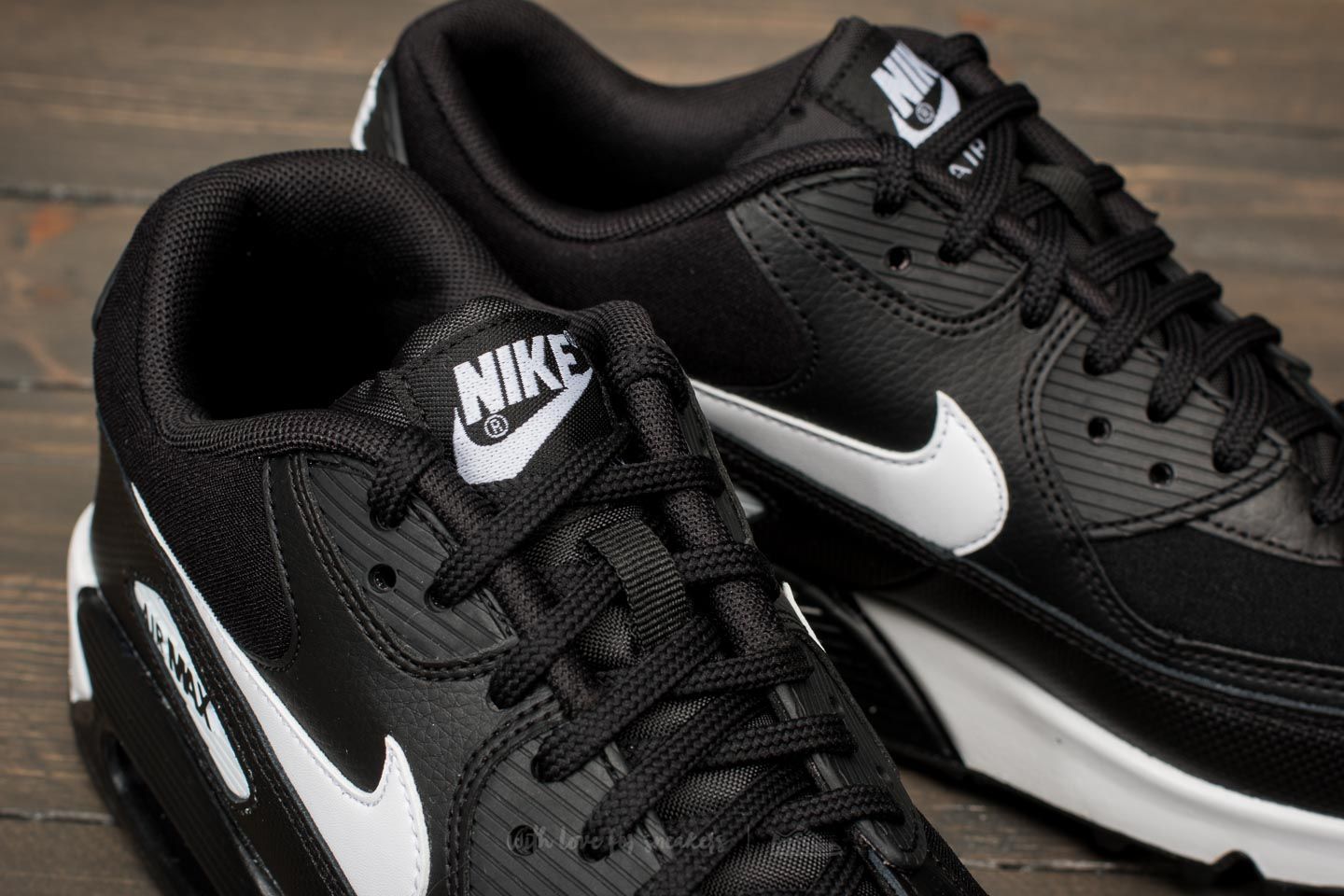 Dámské tenisky a boty Nike Wmns Air Max 90 Black/ White