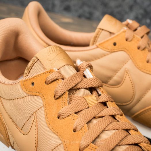 Nike internationalist elemental gold shop