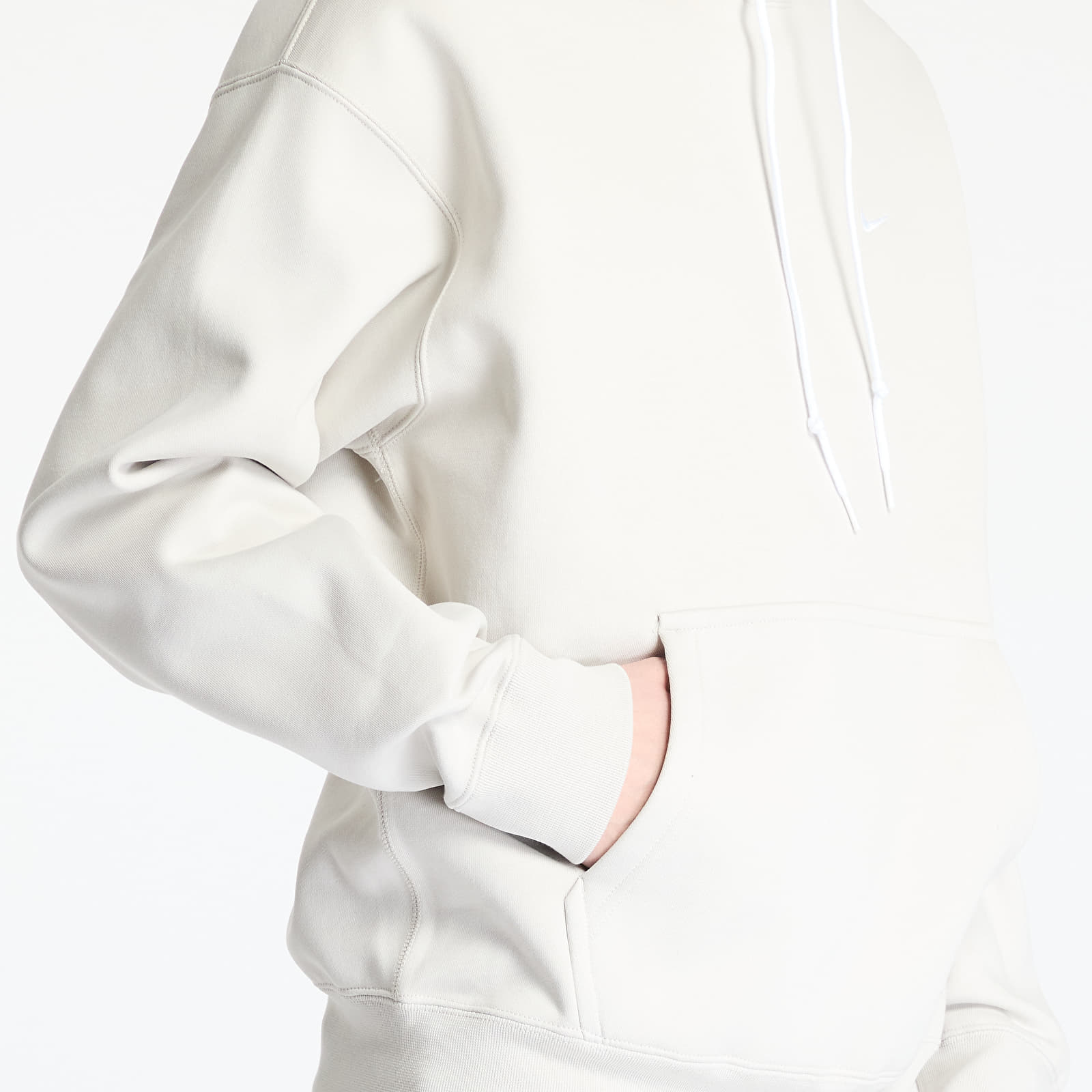 Pánské mikiny Nike Solo Swoosh Men's Fleece Pullover Hoodie Light Bone/ White