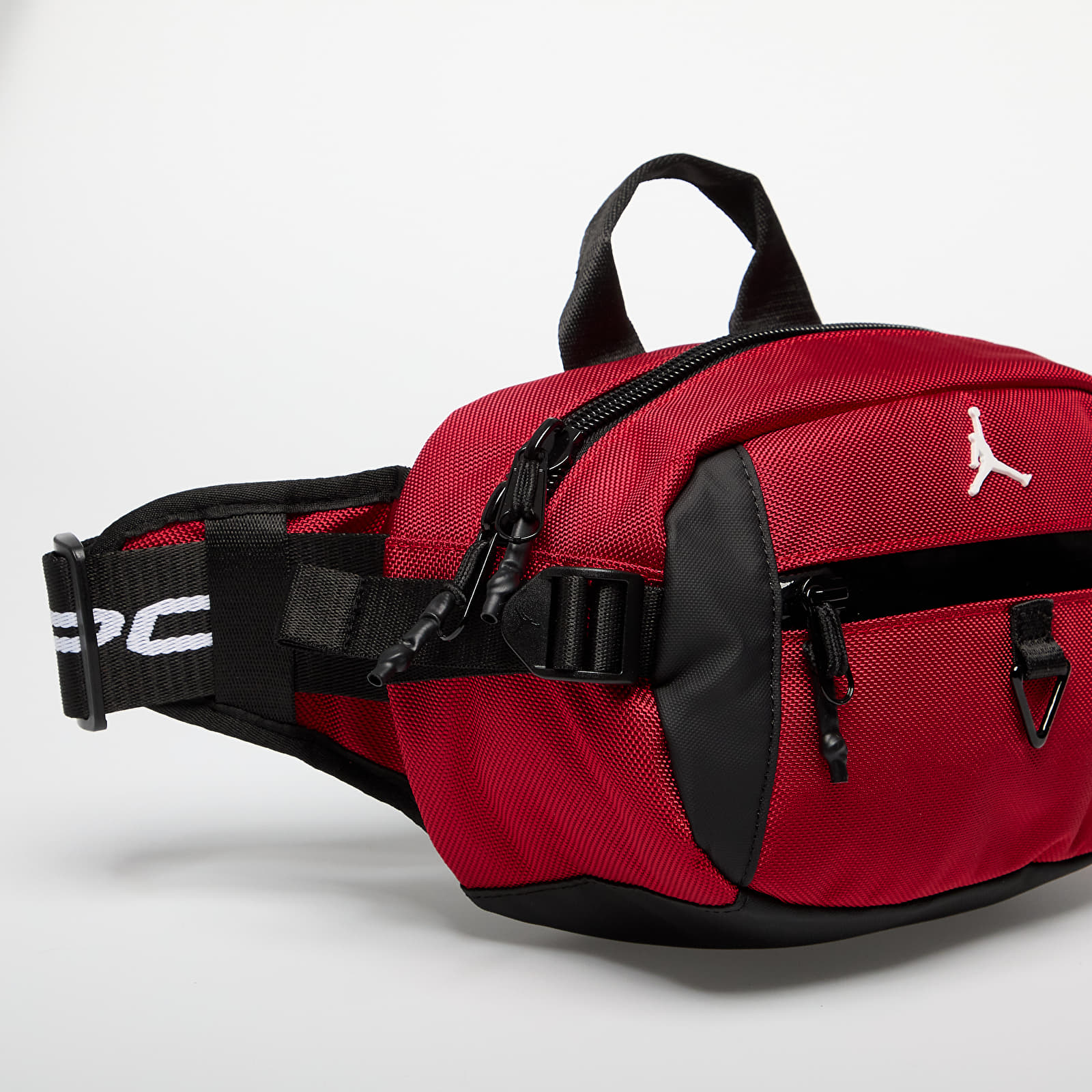 Hip bags Jordan JAU Sport Crossbody Bag Gym Red