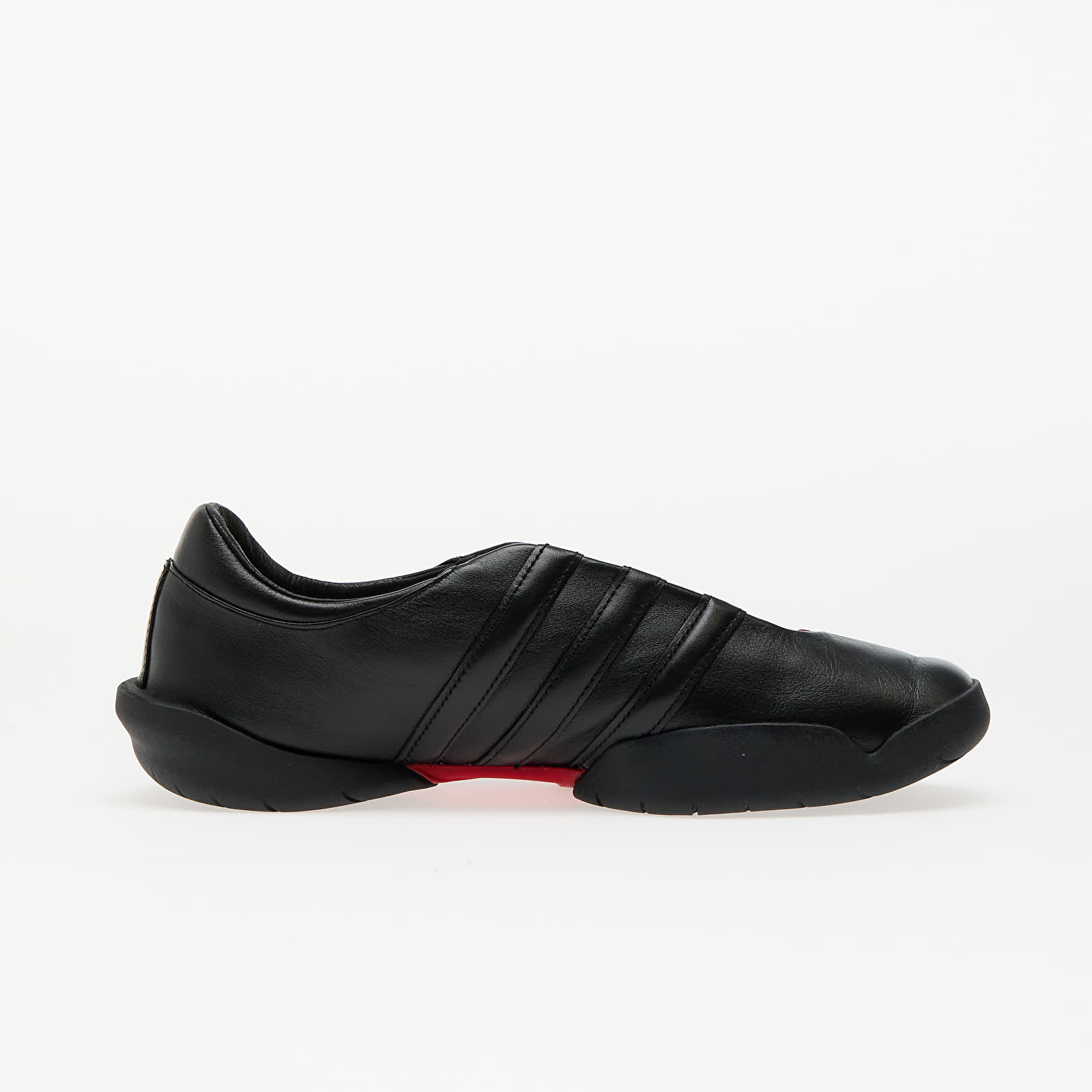 Männer Y-3 Regu Mary Jane Black/ Black/ Better Scarlet