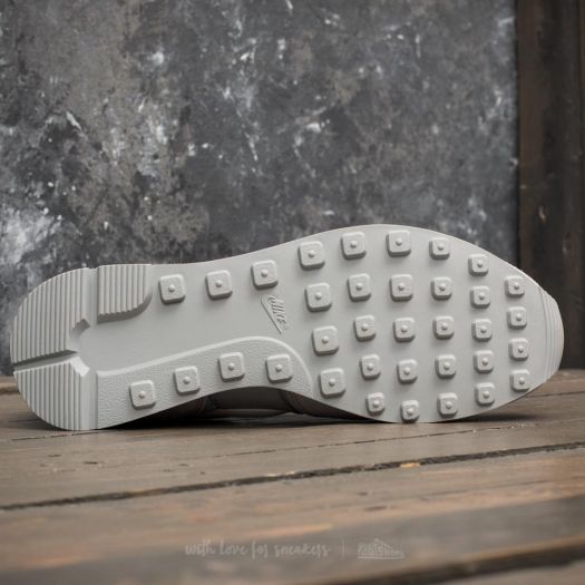 Nike internationalist wolf grey summit white clearance