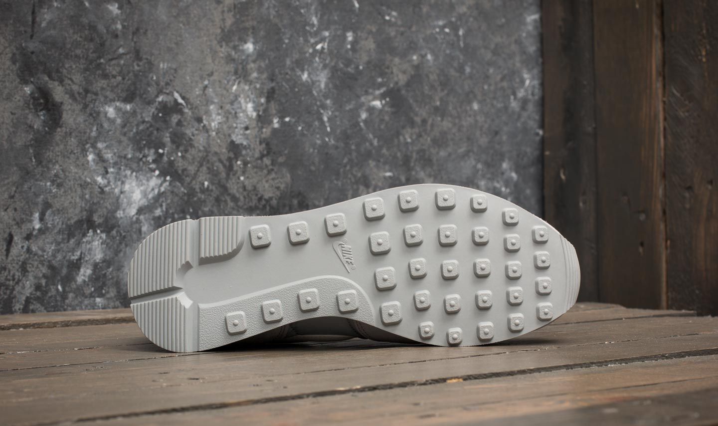 Women s shoes Nike Wmns Internationalist Wolf Grey Summit White