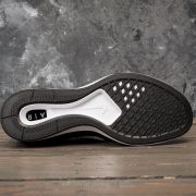 Women s shoes Nike W Air Zoom Mariah Flyknit Racer Black White