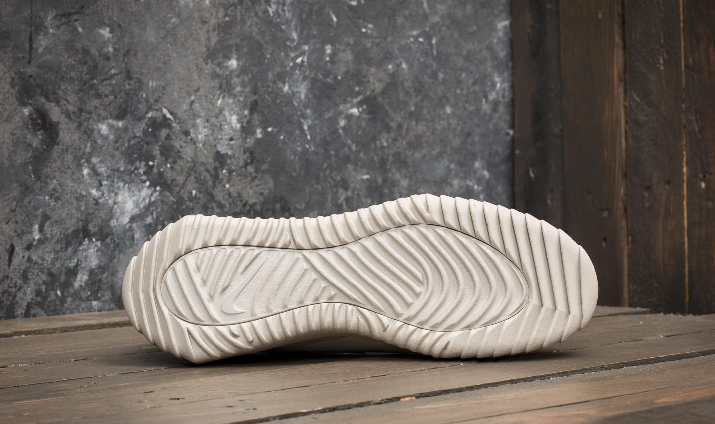 Nike air wild black/ shop light bone-anthracite