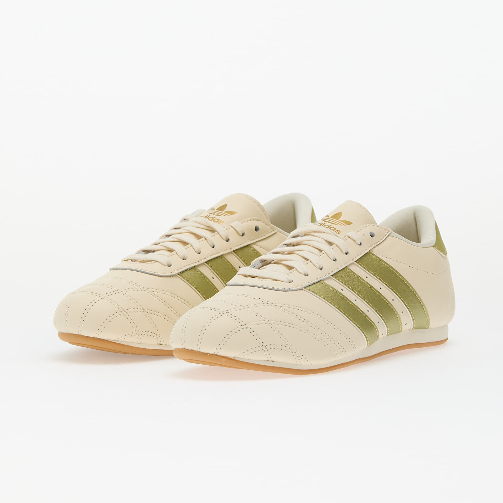 Naisten kengät adidas Taekwondo La Crew White/ Gold Metallic/ Gum