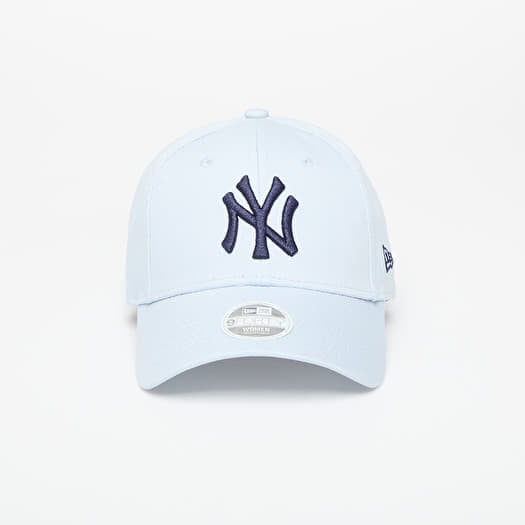 New Era MLB New York Yankees Metallic Logo 9FORTY Adjustable Cap Pastel blue/ Navy