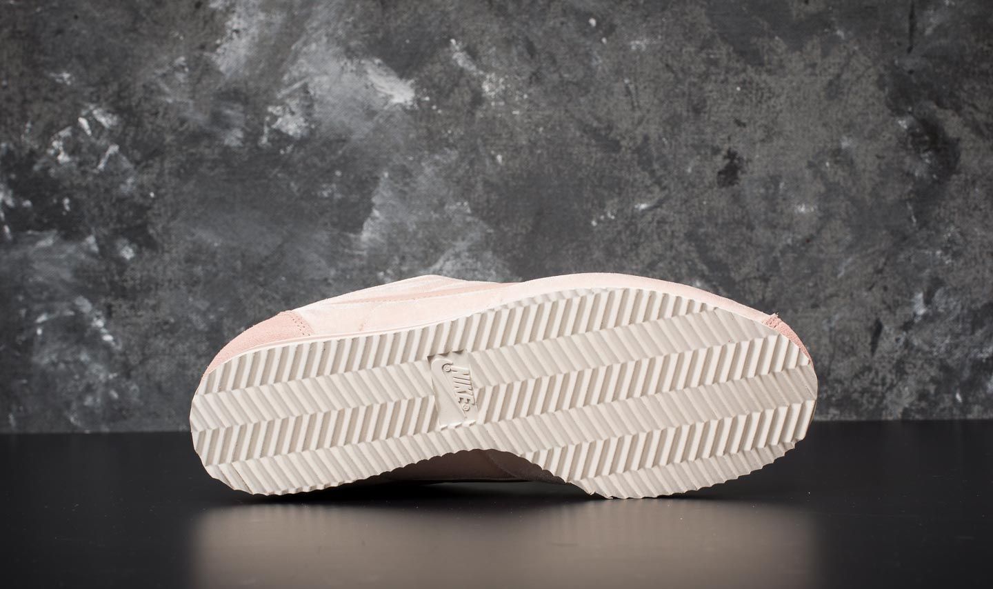 Zapatillas mujer Nike Wmns Classic Cortez SE Particle Beige/ Partical Beige