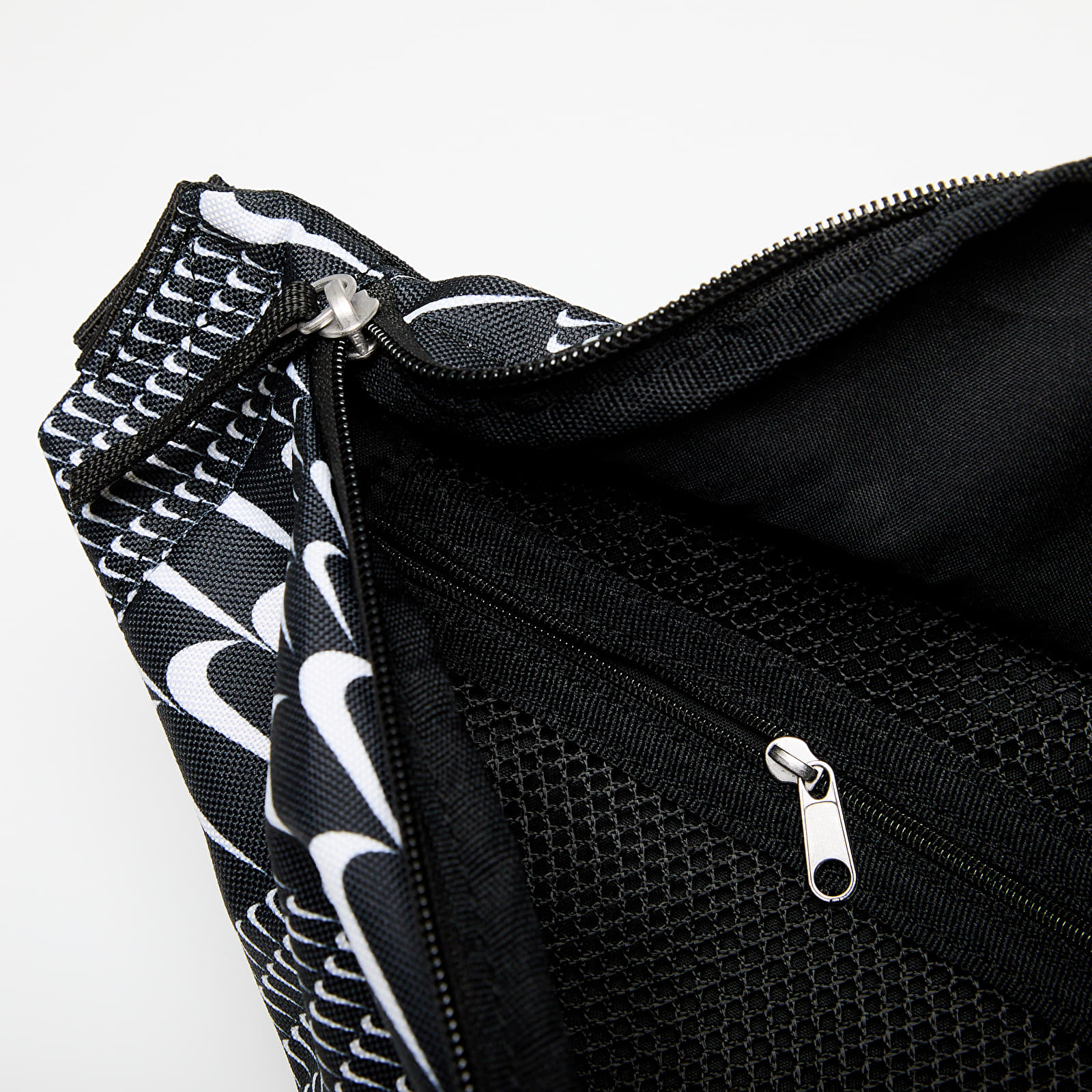 Nerki Nike Heritage Crossbody Bag 3L Black/ White/ White