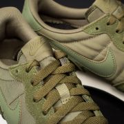 Men s shoes Nike Internationalist SE Medium Olive Medium Olive
