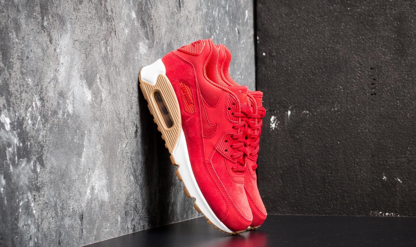 Red suede air max 90 2025