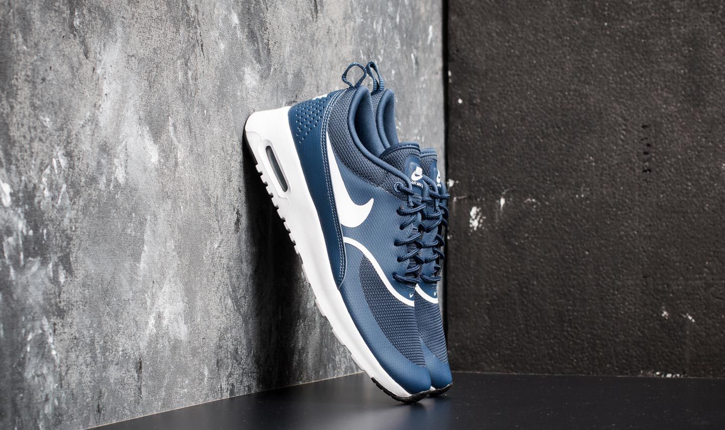 Women s shoes Nike Wmns Air Max Thea Navy White Black Footshop