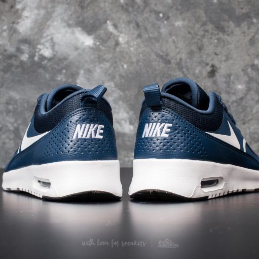 Air max thea navy blue outlet