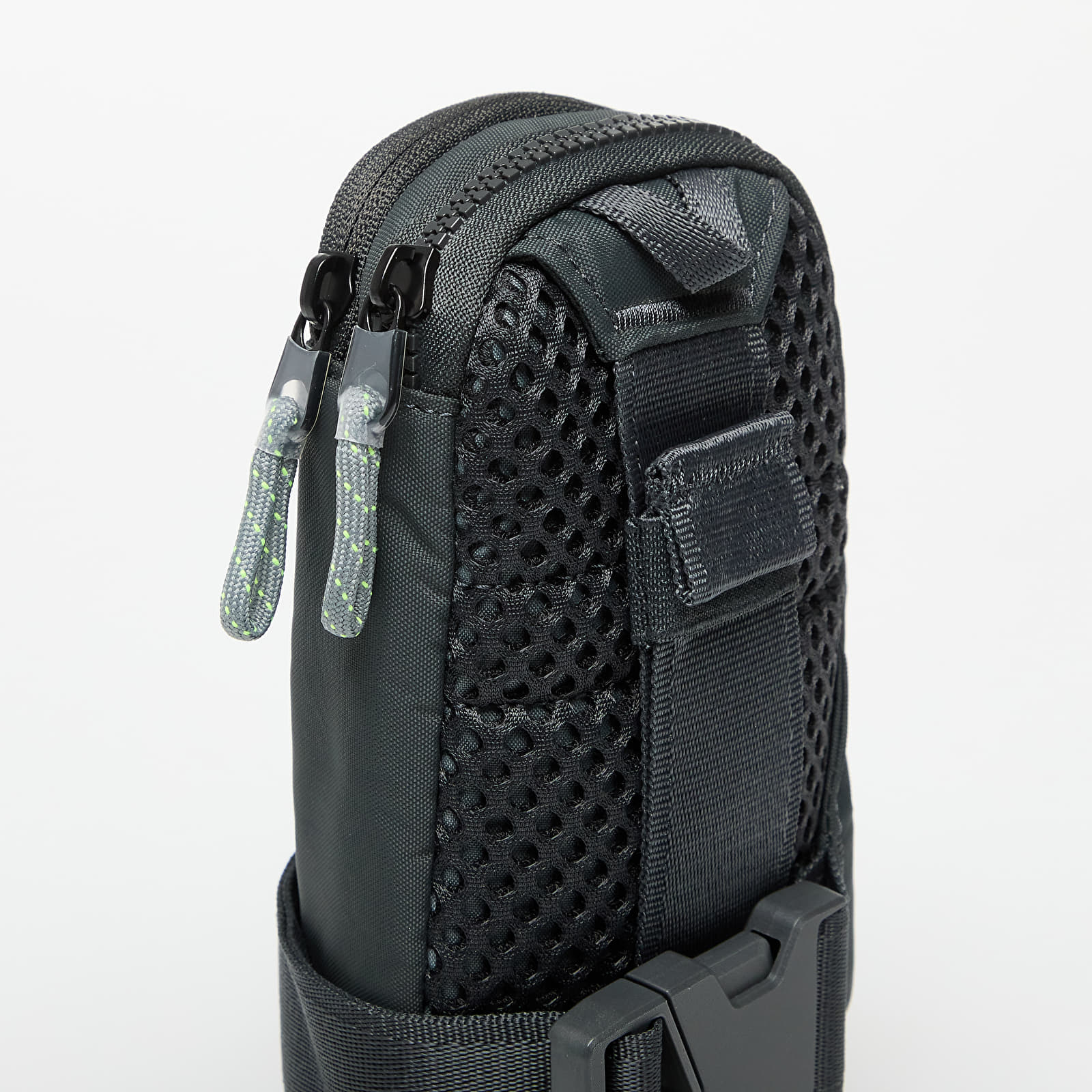Tašky přes rameno Nike Sportswear Essentials 1L Crossbody Bag Anthracite/ Smoke Grey/ Volt