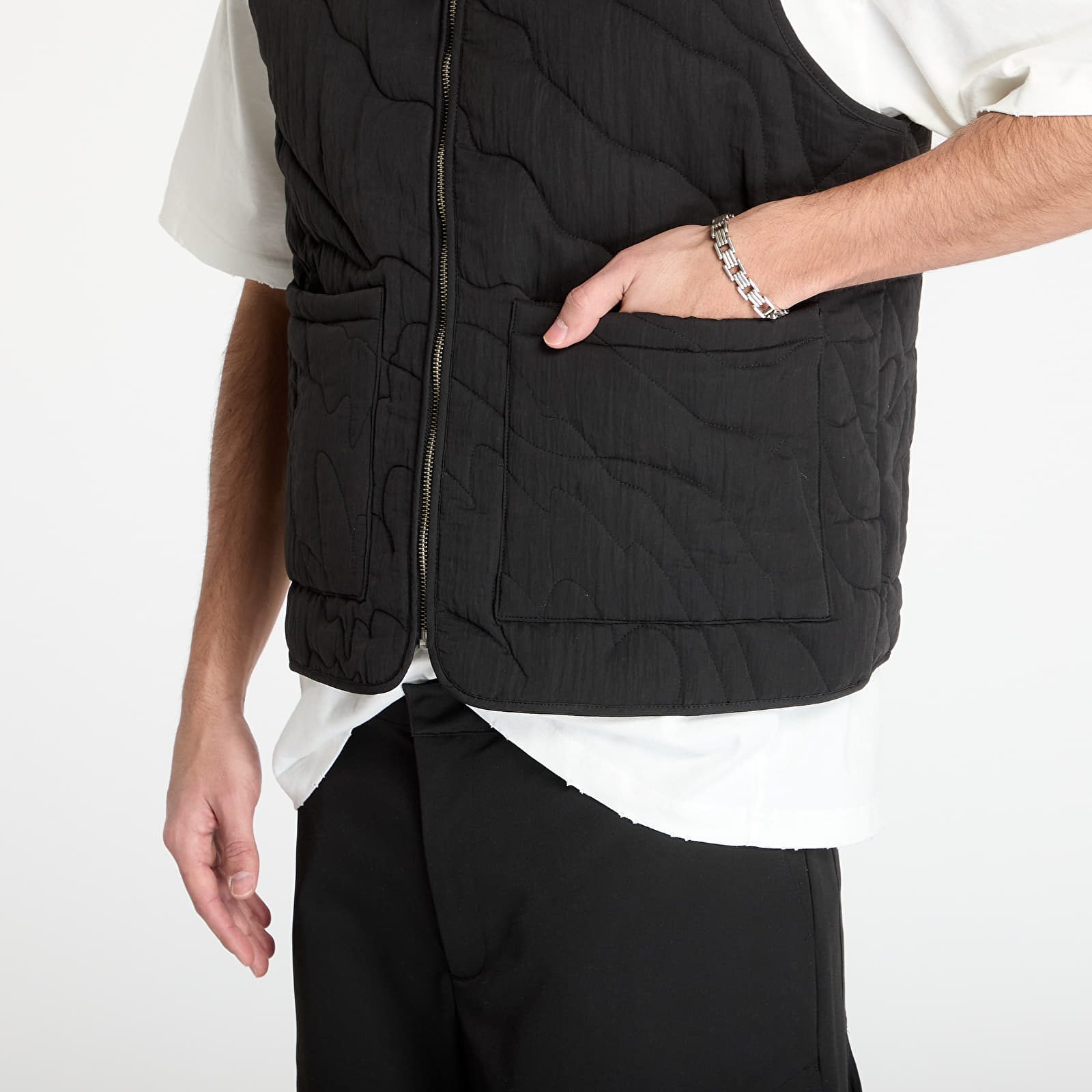 Westen FTSHP Silver Lining Quilted Vest UNISEX Black