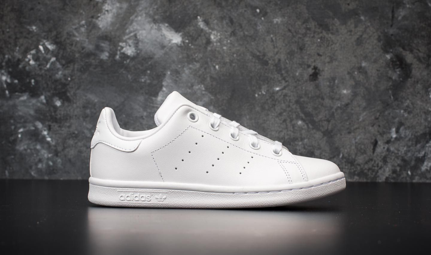 Adidas s76330 sales