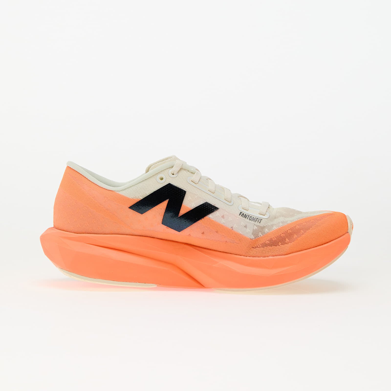 Frauen New Balance Fuelcell Rebel v4 Hot Mango/ Angora/ Black