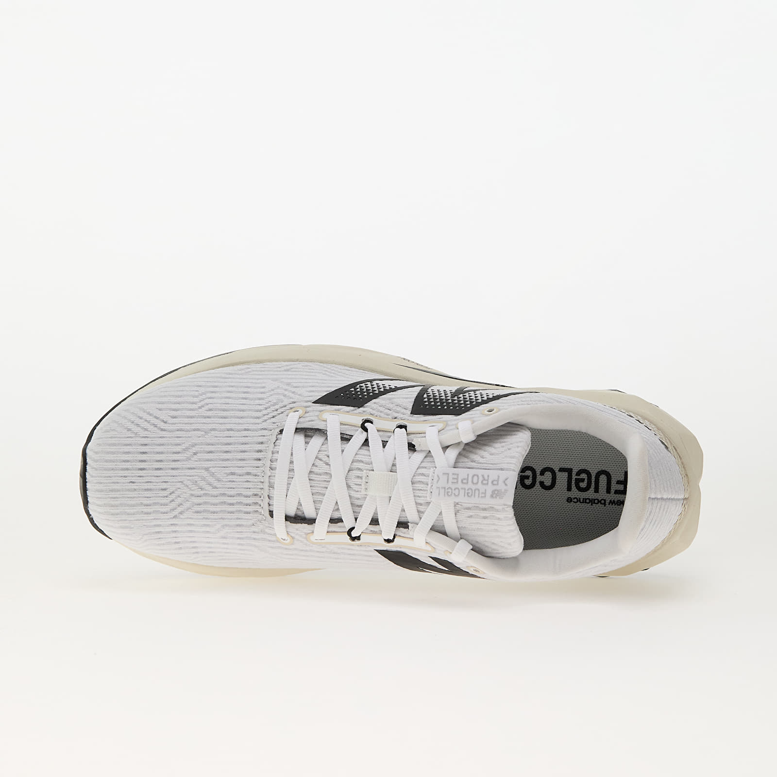 Pánské tenisky a boty New Balance FuelCell Propel v5 White/ Black Cement/ Linen