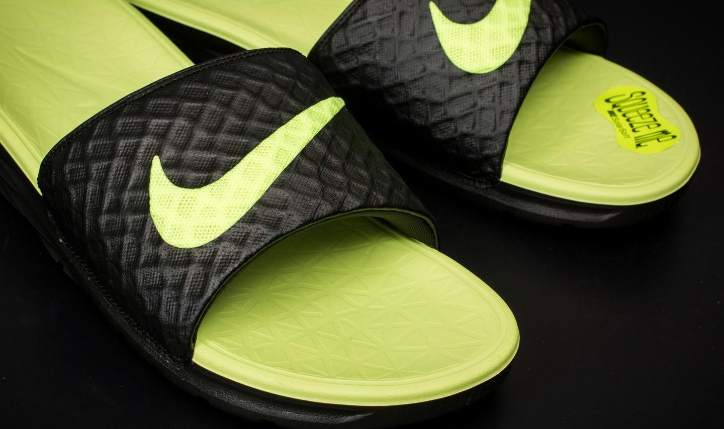 Zapatillas Hombre Nike Benassi Solarsoft Black/ Volt (705474-070