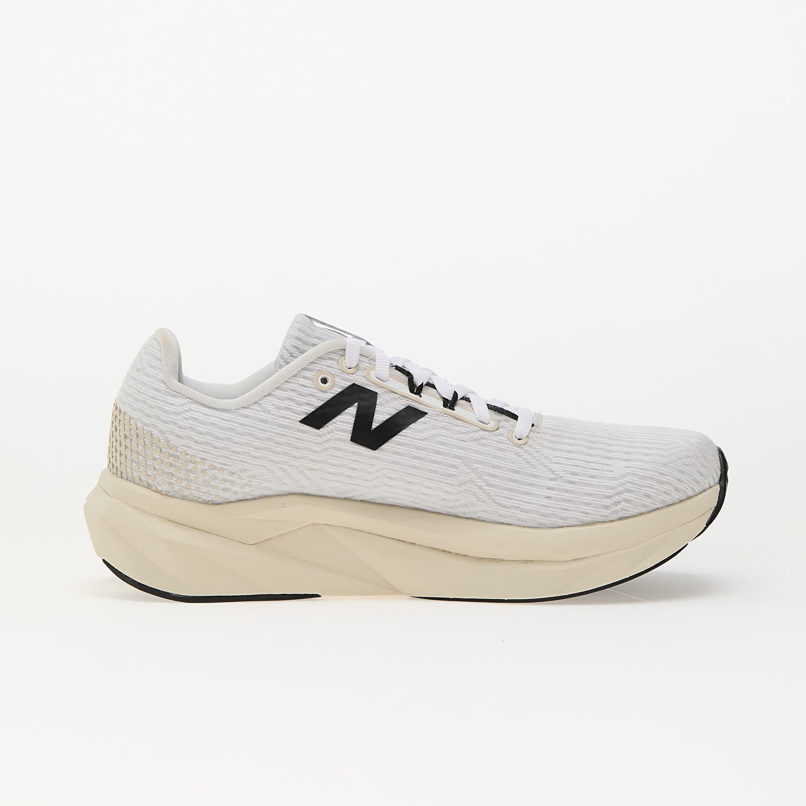 Dámské tenisky a boty New Balance FuelCell Propel v5 White/ Linen/ Black cement