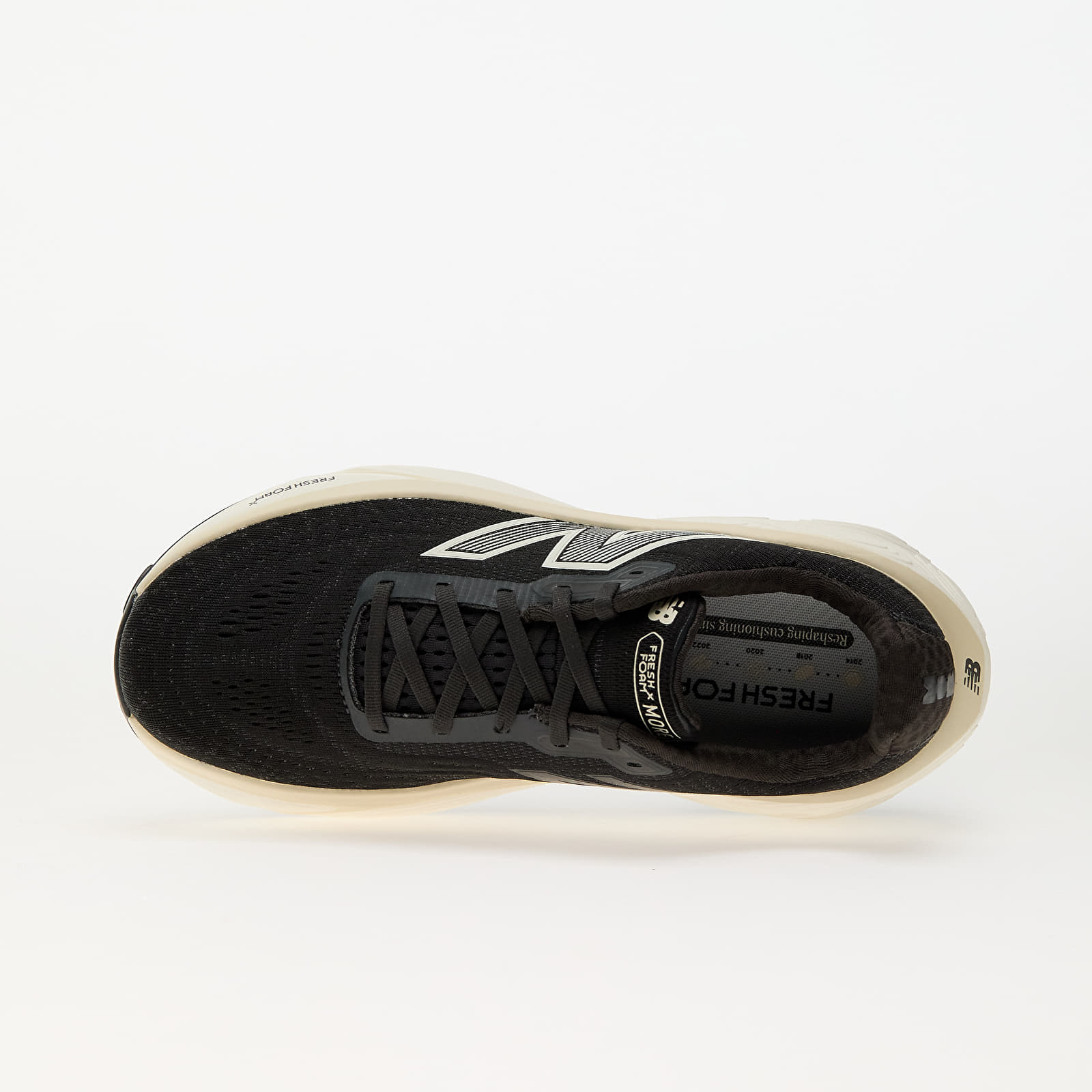 Herenschoenen New Balance Fresh Foam x More v5 Black Cement/ Sea Salt