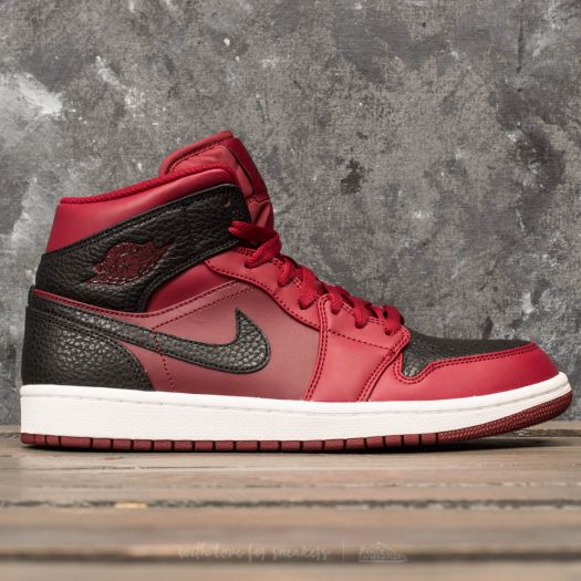 Air Jordan 1 Mid