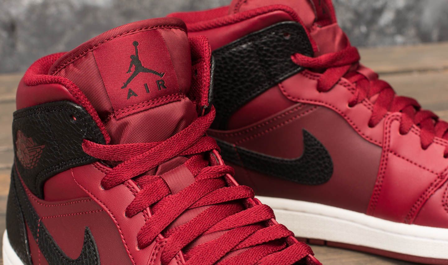 Men's shoes Air Jordan 1 Mid Team Red/ Black-Summit White