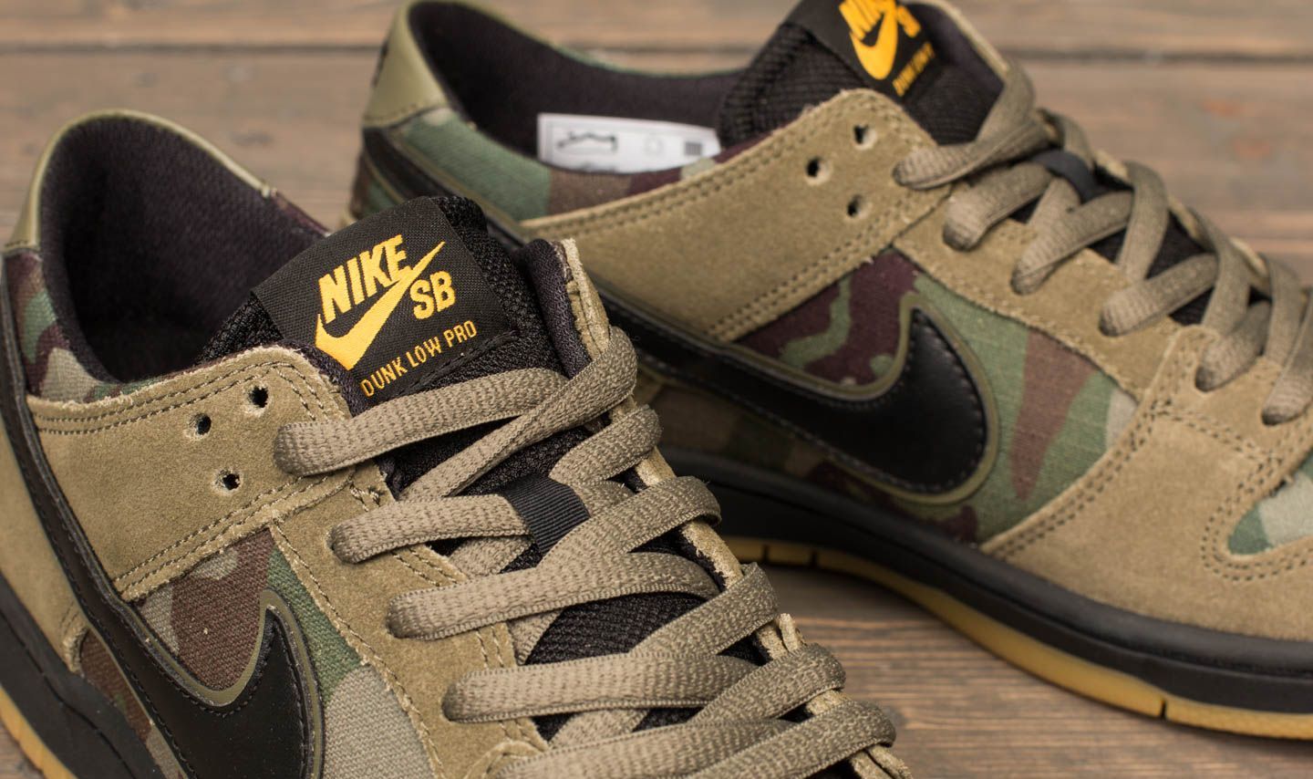 Nike janoski sales olive green